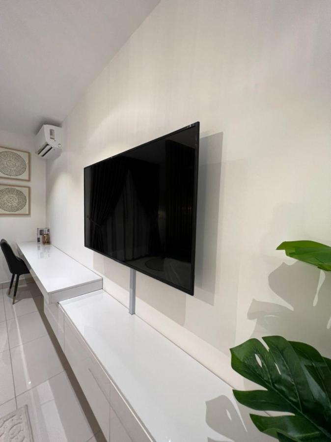 The Lennox Luxury Apartment Accra Ngoại thất bức ảnh