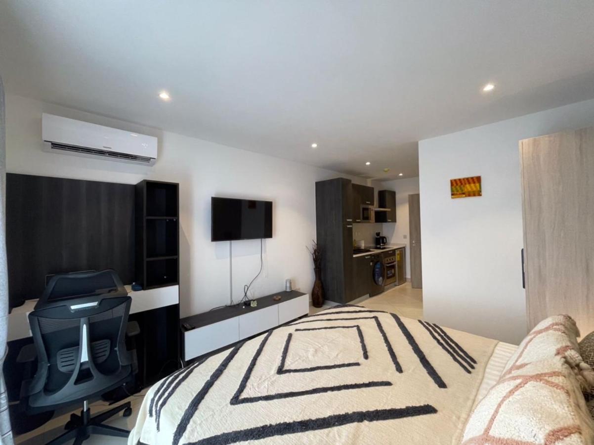 The Lennox Luxury Apartment Accra Ngoại thất bức ảnh